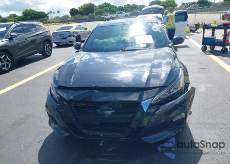 2021 Nissan Altima Sv Fwd from USA, damaged, VIN 1N4BL4DVXMN406329